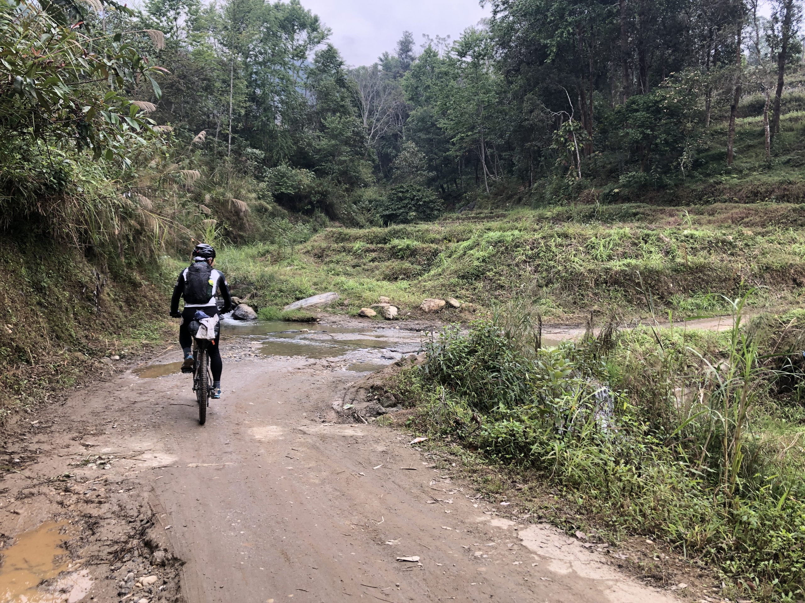 Tour of Off Road Cycling from the Northwest to the Northeast 14 Days